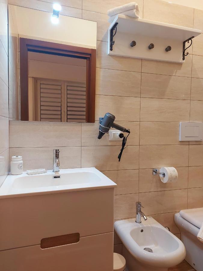 I Tre Marchi Rooms / Camera Mare Termoli Exterior photo