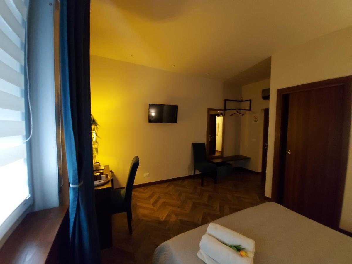 I Tre Marchi Rooms / Camera Mare Termoli Exterior photo